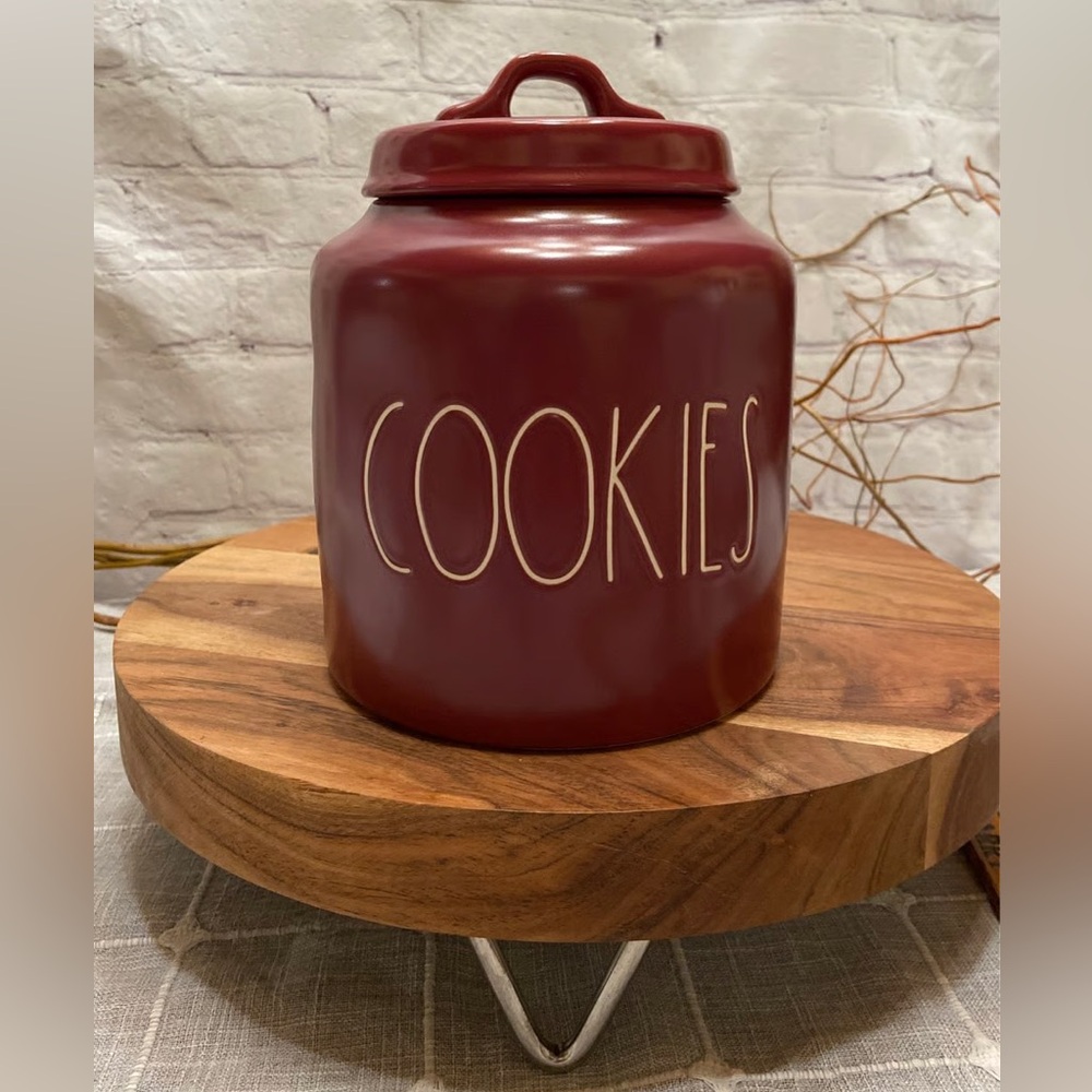 NEW Rae Dunn Burgundy Cookies Chubby Canister 🍪